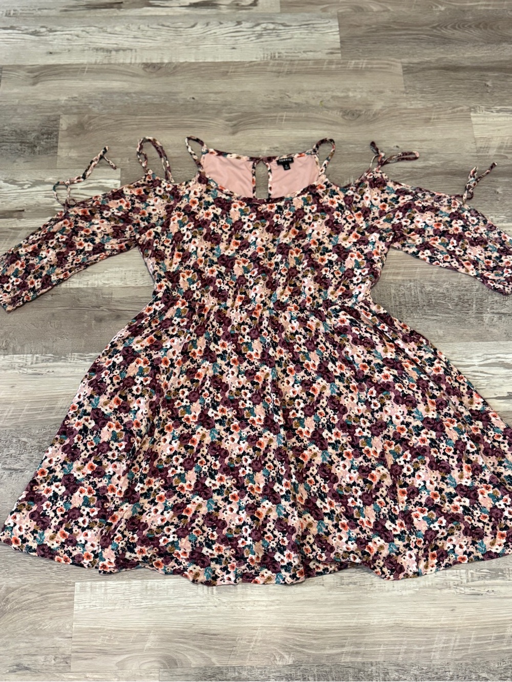 Torrid Floral Cold Shoulder Boho Swing Dress Size 2